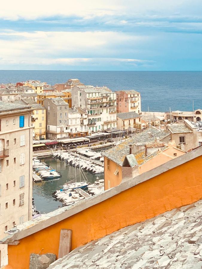 Pepites Bastiaises Vatta Appartement Roof Top Jacuzzi Vue Vieux Port Bastia  Exterior photo