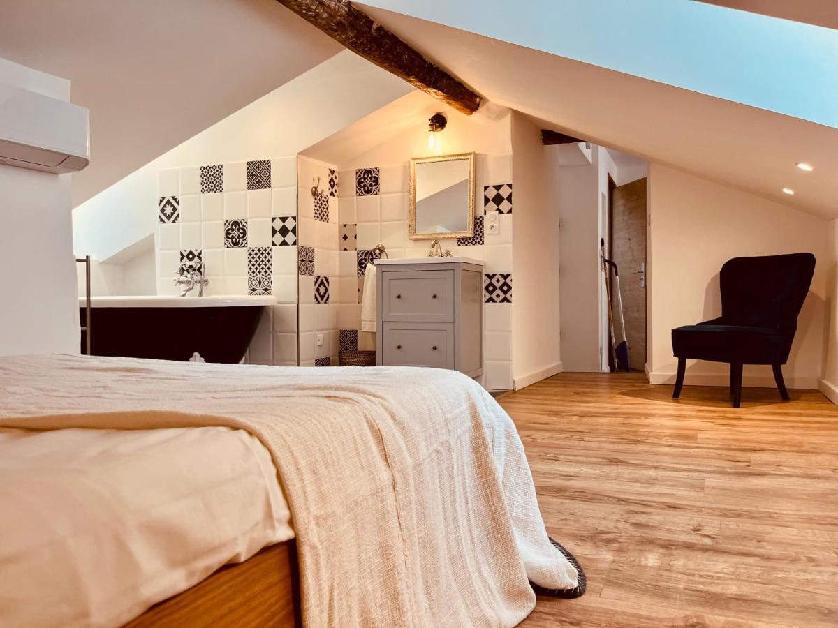 Pepites Bastiaises Vatta Appartement Roof Top Jacuzzi Vue Vieux Port Bastia  Exterior photo