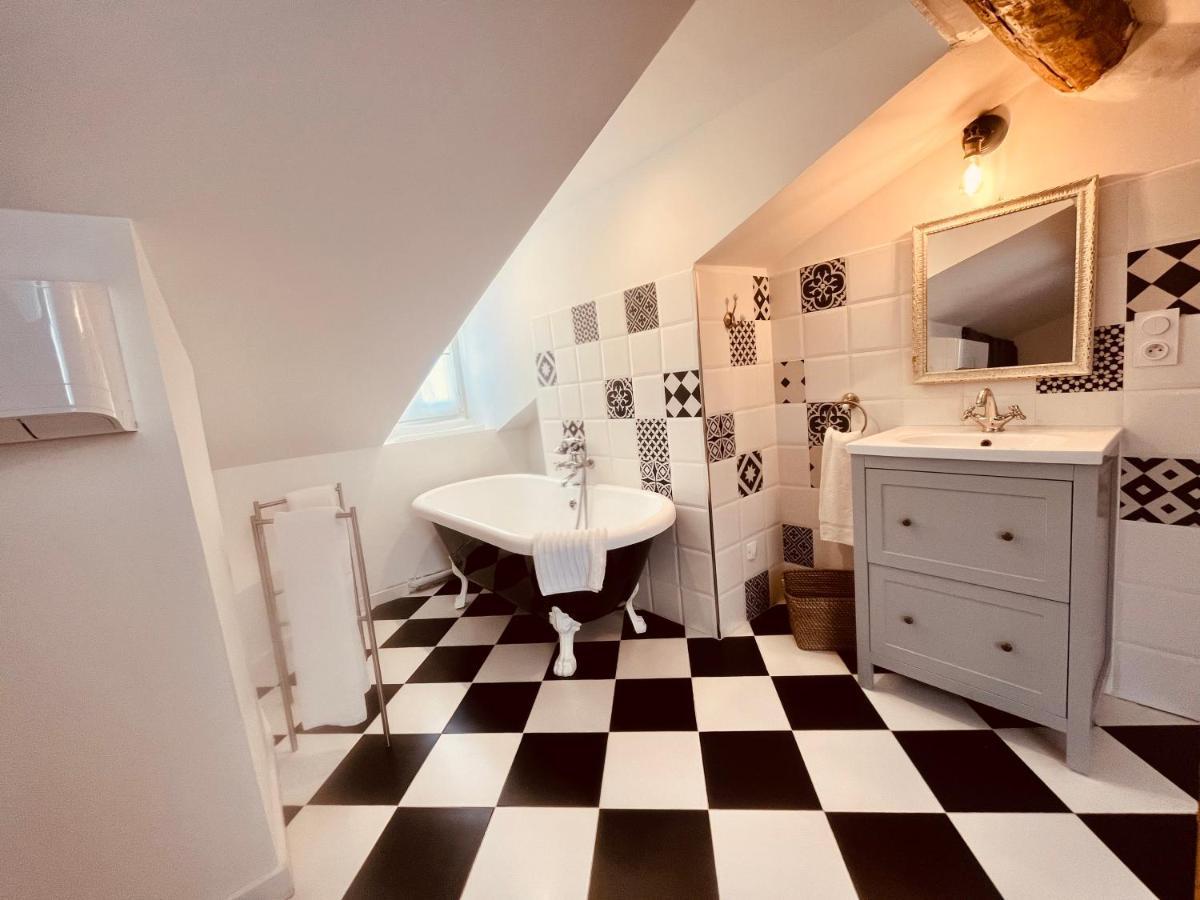 Pepites Bastiaises Vatta Appartement Roof Top Jacuzzi Vue Vieux Port Bastia  Exterior photo